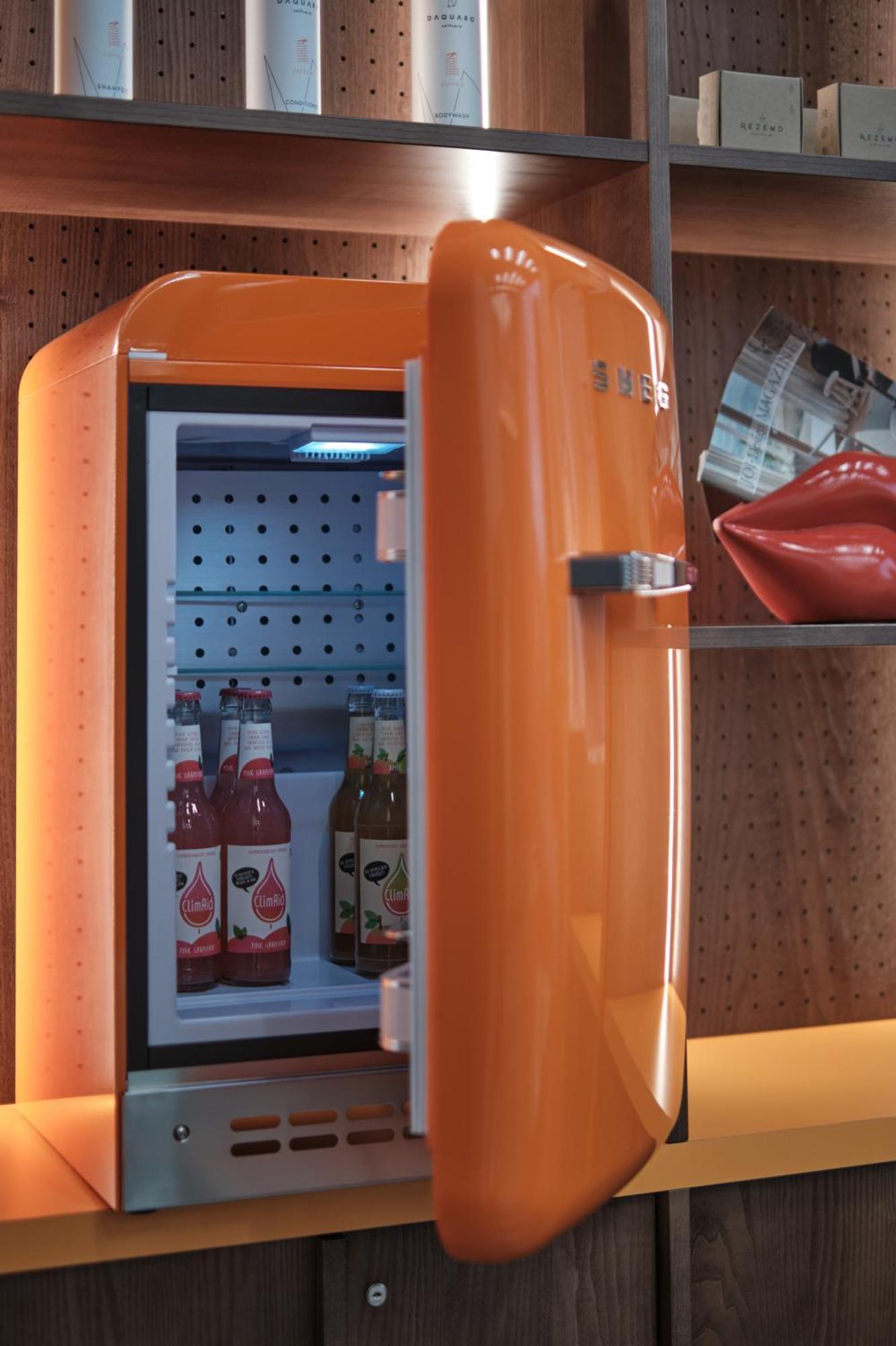 The Zipper Hotel Und Apartments デュッセルドルフ エクステリア 写真